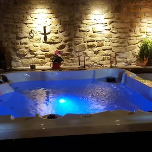 Casa rural Les Cavallerisses, Guialmons